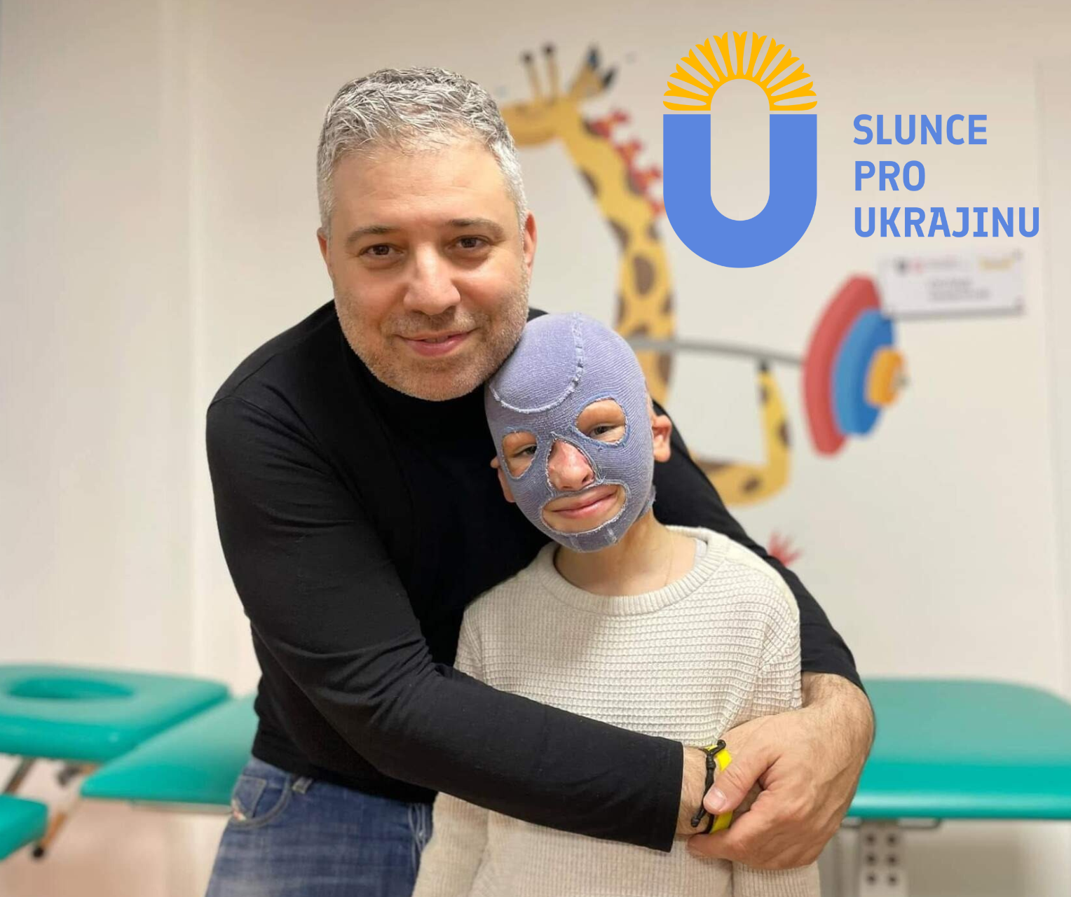Slunce pro Ukrajinu: Sbírka na solární elektrárnu pomůže nemocnici ve Lvově zajistit provoz