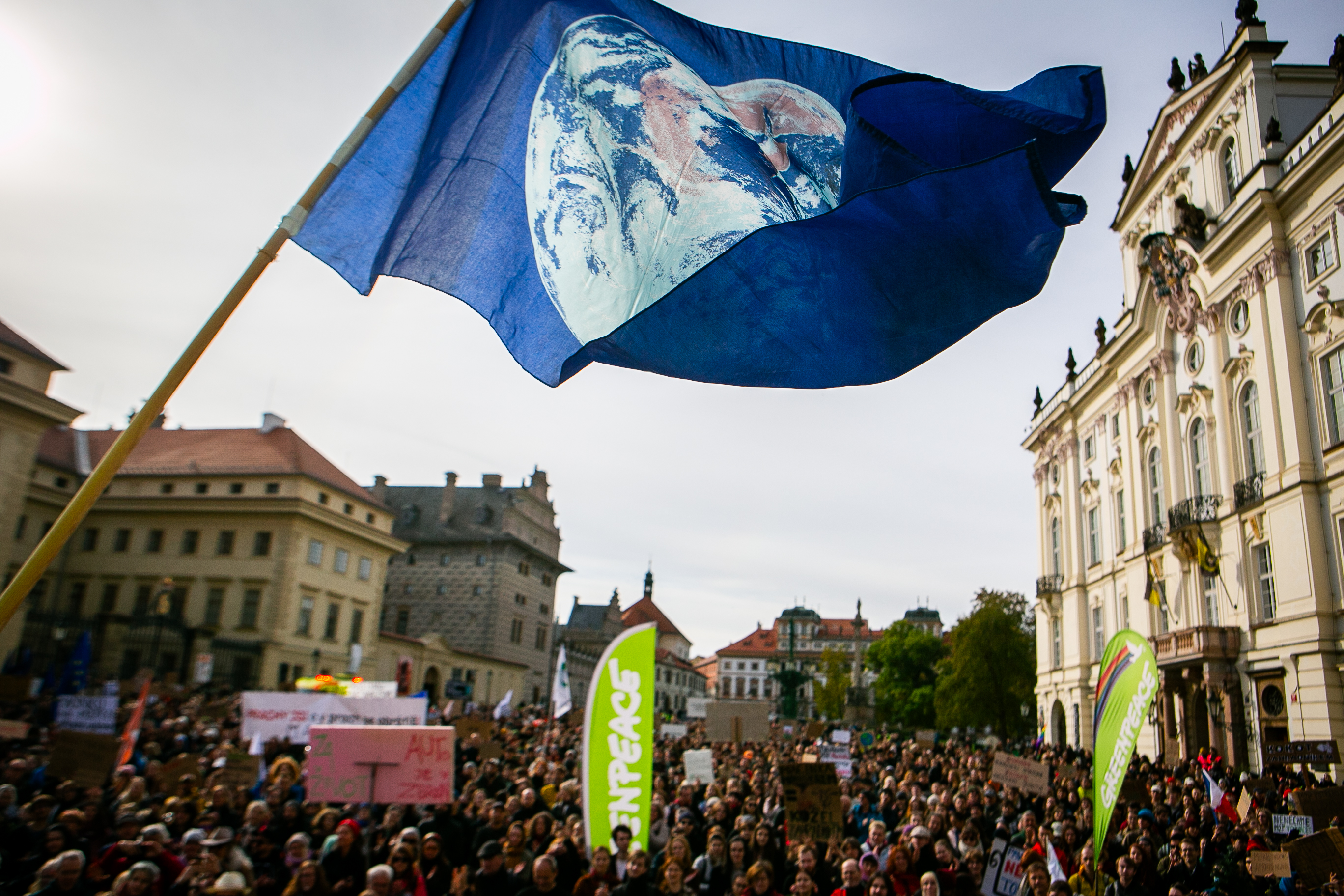 Demo 19.10. 10